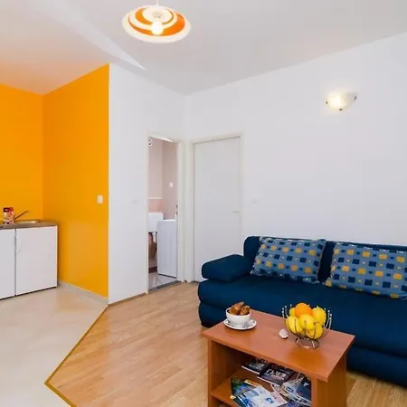 Pensjonat & Tapera 3*