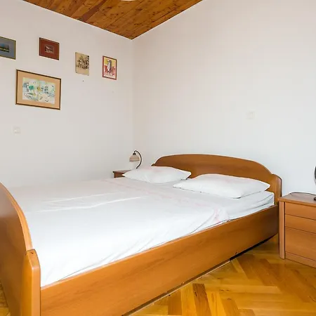 & Tapera Πανσιόν 3*