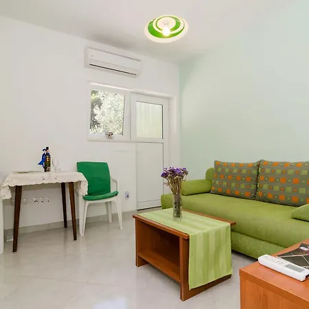 & Tapera Gostinjska kuća 3*